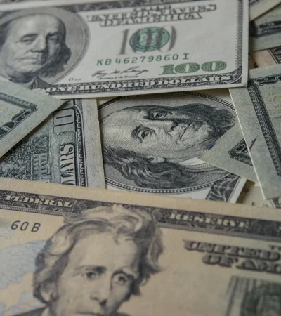 Dólar en 2026: cómo impacta el nuevo sistema de bandas y qué espera la City.