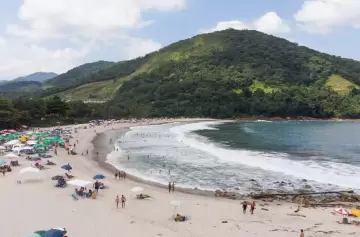 Argentina cara en dólares: Por qué hoy sale más barato viajar al exterior