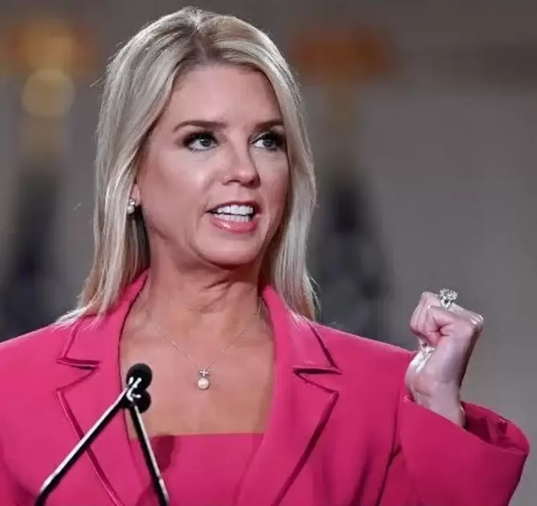 Pam Bondi