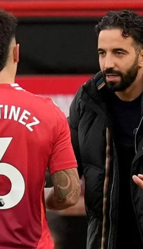 Amorim dejó de ser el entrenador del Manchester United.