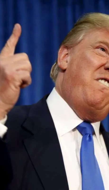 "Golpear para negociar", así definió Szvalb a la estrategia internacional de Trump