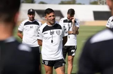 Gimnasia de Mendoza acelera la pretemporada y viaja a Buenos Aires