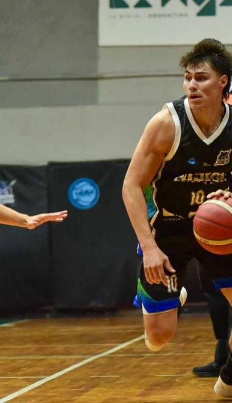 Fusión Riojana venció al Globo mendocino.