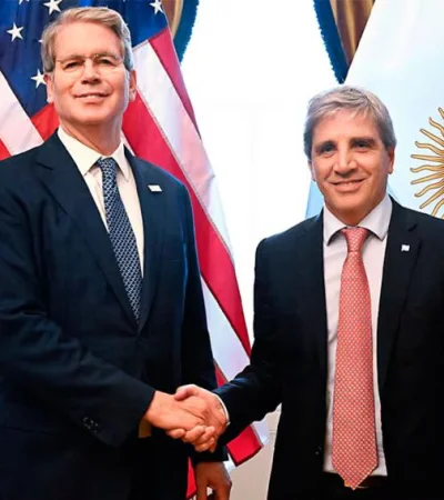 El secretario del Tesoro, Scott Bessent, y el ministro de Economía argentino, Luis Caputo. (Foto: archivo web)