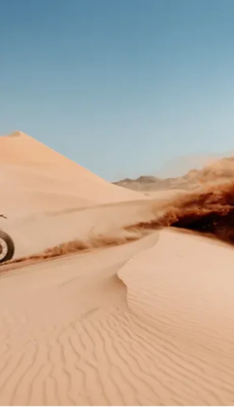 Luciano Benavides sigue destacándose en el Rally Dakar.