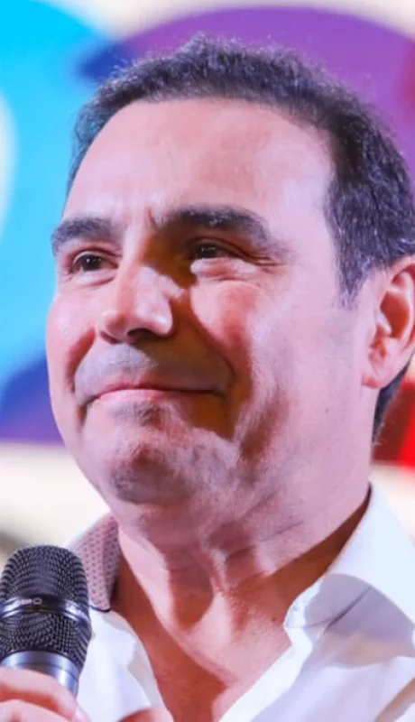 Gustavo Valdés Gobernador de corrientes