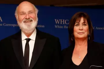 El hijo de Rob Reiner se quedó solo: su familia habría cortado los fondos y su exabogado lanzó una frase lapidaria