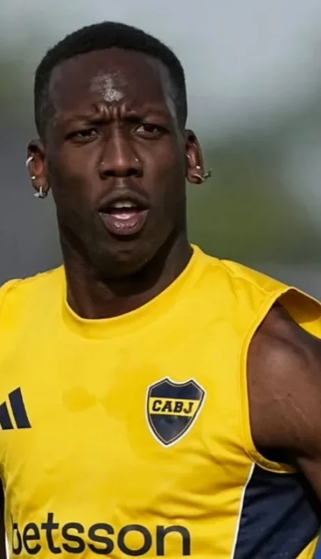 "Me trataron bien" y la frase letal de Advíncula contra Boca antes de enfrentar a Independiente