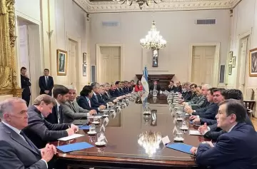 El Gobierno acelera la reforma laboral en medio de una fuerte tensión fiscal con las provincias