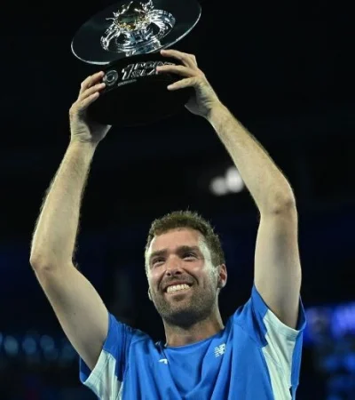 El feliz ganador en el particular torneo de Melbourne