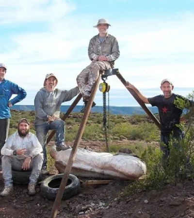 La expedición que hizo el hallazgo de los fósiles.