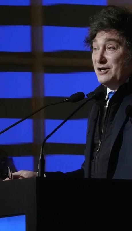 El Presidente viaja a Asunción para sellar el histórico tratado de libre comercio.