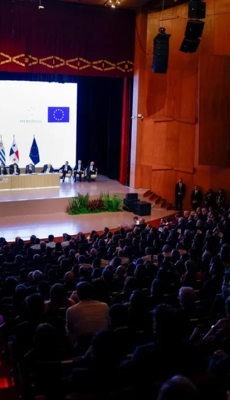 Los presidentes se reunieron en Paraguay.