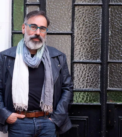 Un músico histórico de Spinetta Jade toca en Mendoza.