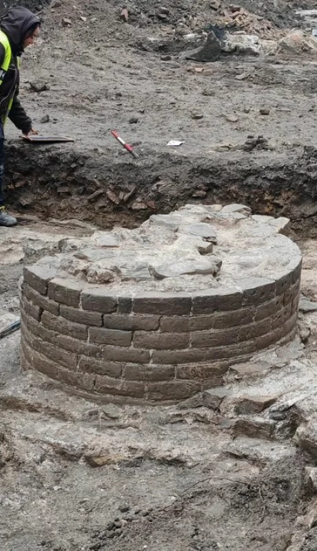 Fin del misterio: hallaron la legendaria basílica que inspiró el Hombre de Vitruvio de Da Vinci.