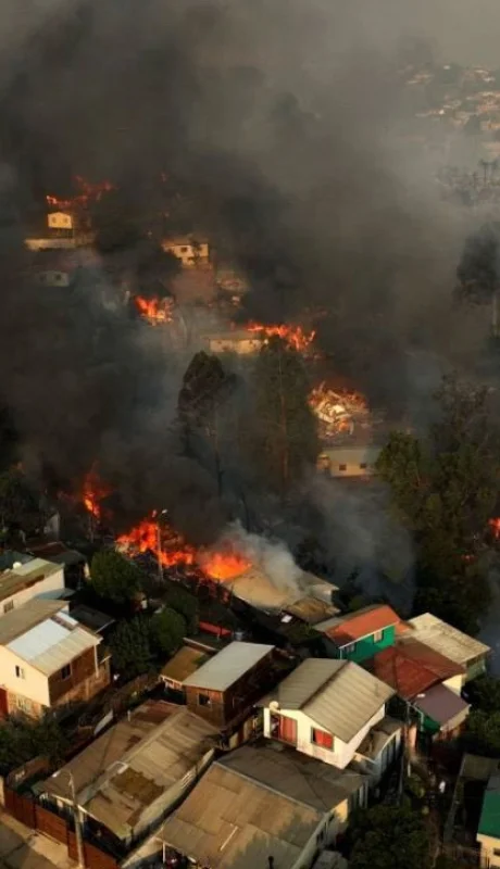 Unidad frente a la catástrofe: Boric y Kast coordinan el despliegue de ayuda y logística para las familias afectadas en Biobío y Ñuble.