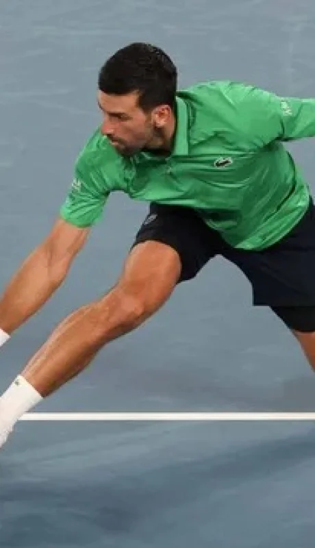 El inoxidable Djokovic