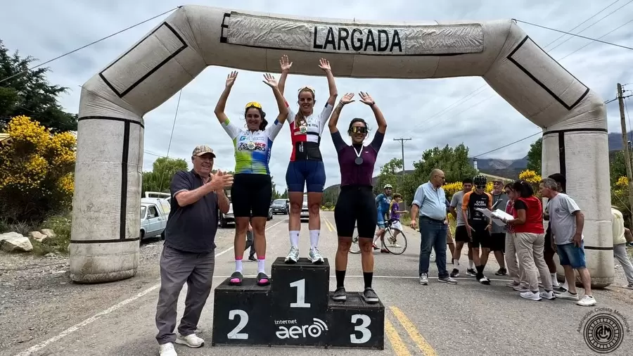 El podio de las chicas