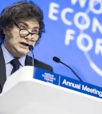 Javier Milei en su participación en Davos en 2025. (Foto: archivo web)