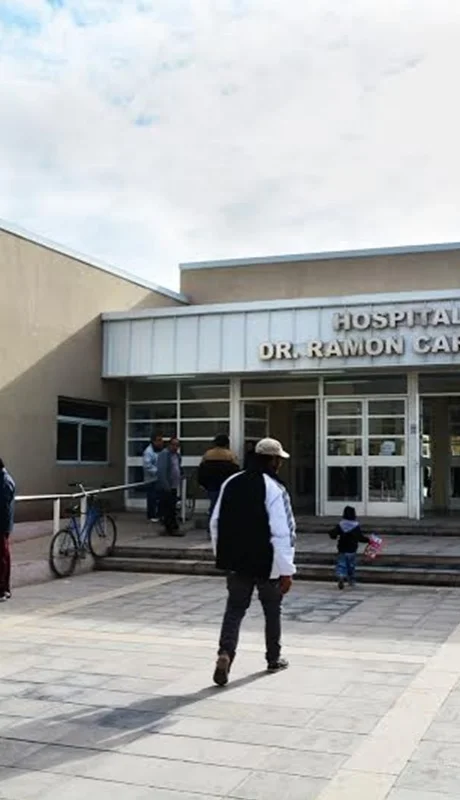 El sanitarista Eduardo Arellano, quien advirtió sobre el incremento del 150% en los contagios de H3N2 y la falta de campañas oficiales de vacunación.