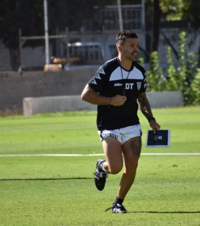 El equipo de Broggi y un partido histórico.