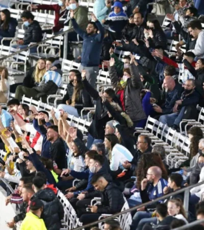 Tribuna de los hinchas de la Selección.