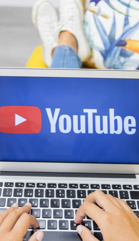 Inteligencia artificial, monetización y audiencias: el plan de YouTube para 2026.