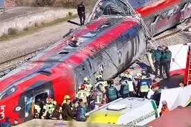 Terrible imagen de la tragedia ferroviaria de Adamuz, en España. (Imagen: web)