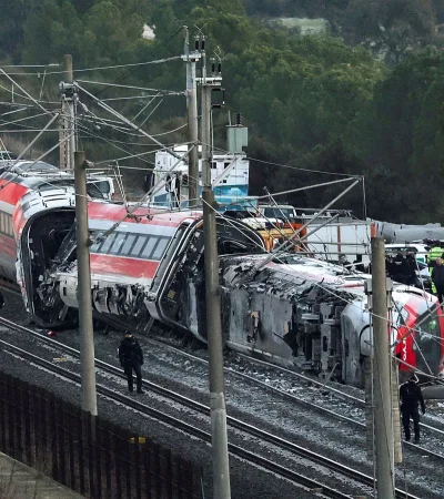 Terrible imagen de la tragedia ferroviaria de Adamuz, en España. (Imagen: web)