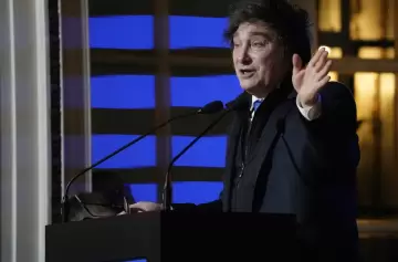 De la 'Defensa de la Vida' a la 'Grandeza': el cambio de lema de Milei para su tercer año