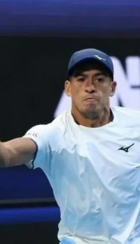 Sebastián Báez no pudo con Darderi