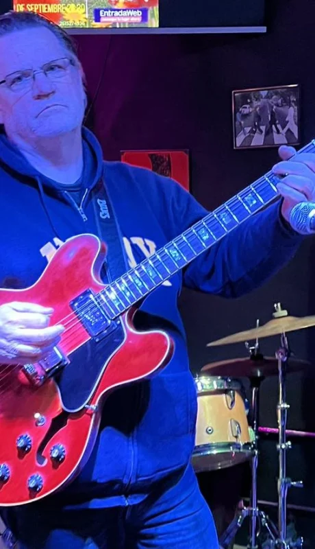 Mark presenta su disco en el Viña Rock Café