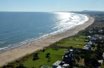 Operativo contrarreloj en Punta del Este por la desaparición de un turista argentino