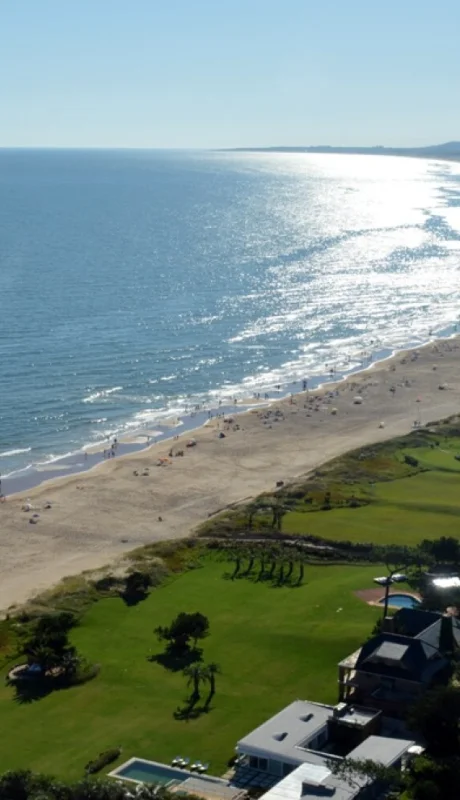 Desaparición en el mar: operativo especial por un turista argentino en Uruguay.