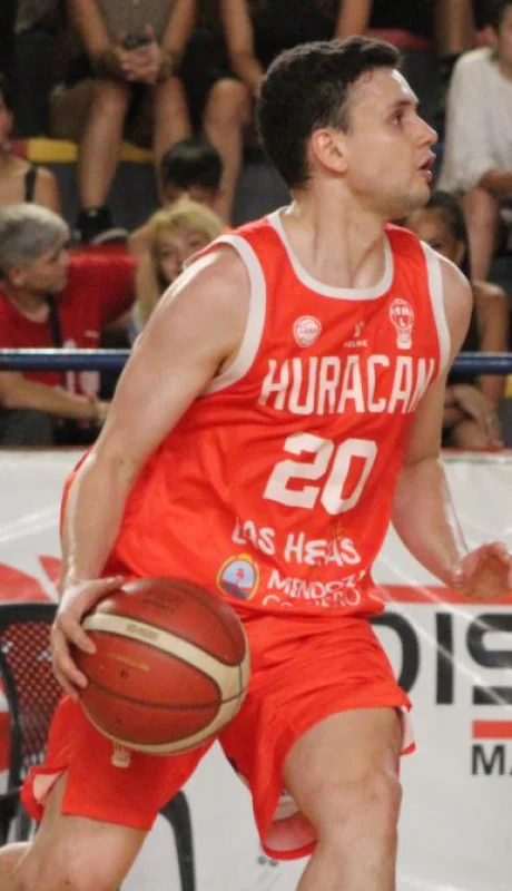 Chiri Reyes, jugador de Huracán Las Heras.