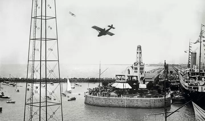 A 100 años del Plus Ultra: la hazaña del avión que unió España y Argentina.