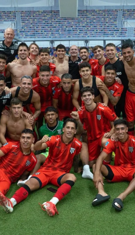 El festejo del plantel Mensana.