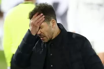 "¿En serio me preguntás eso?": El furioso cruce de Simeone con un periodista por Julián Álvarez