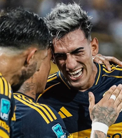 Los abrazos para Di Lollo