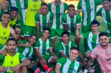 Estudiantes de San Luis liquidó a Huracán de San Rafael y va por el ascenso ante FADEP