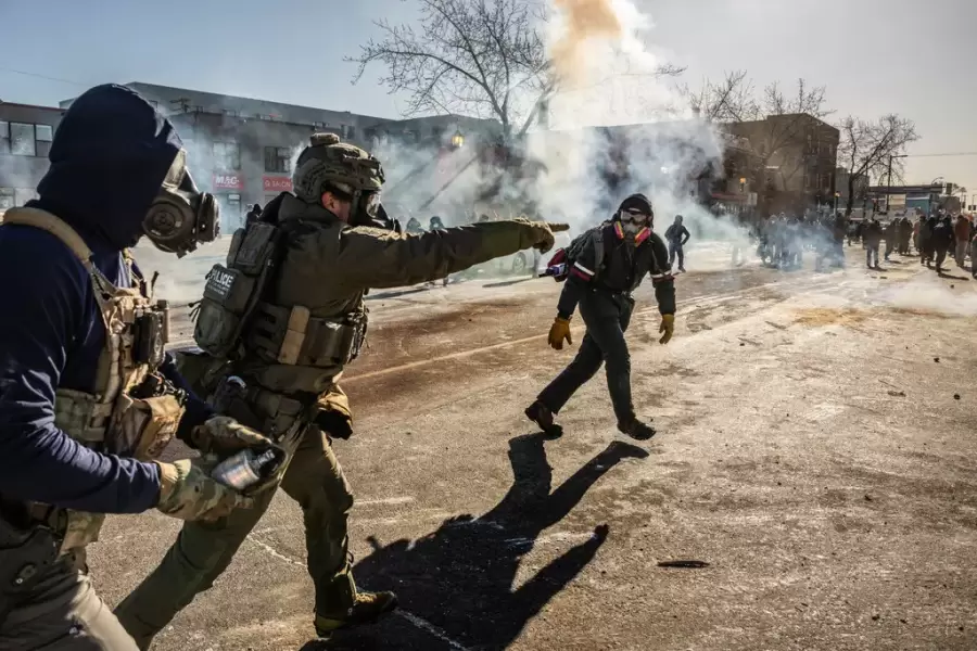 Acción y represión del ICE