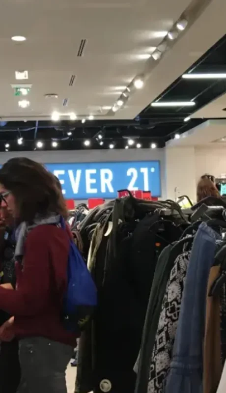 Los tipos de productos y el cambio aún favorecen a los argentinos en Chile.