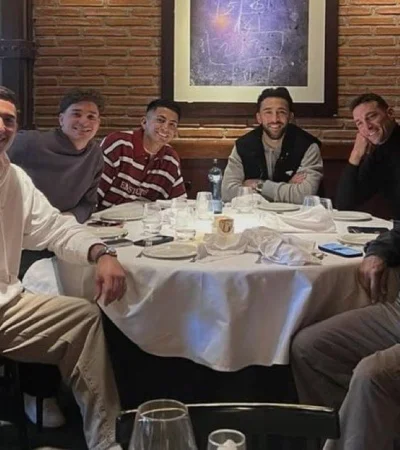 Scaloni se reunión con los referentes.