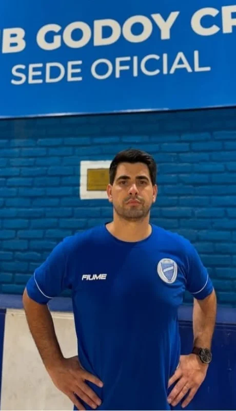 Nahuel Flores, nuevo DT de Godoy Cruz Básquet.