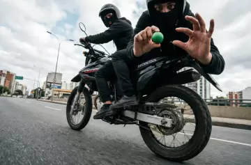 Terror en Ezeiza: gendarmes evitaron un atentado explosivo contra un gasoducto clave