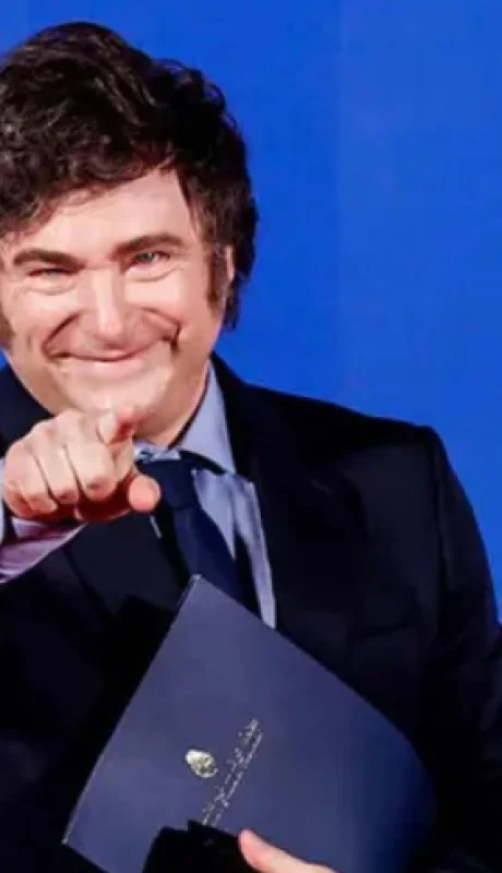 Milei acelera extraordinarias para descolocar a la oposición