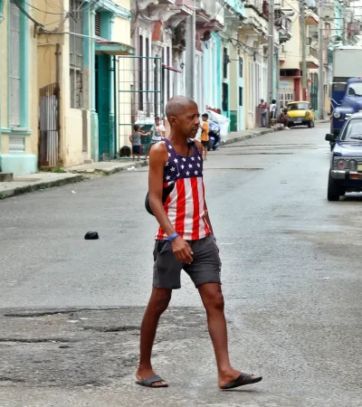 Las calles de La Habana muestran la dura crisis que afrontan los cubanos