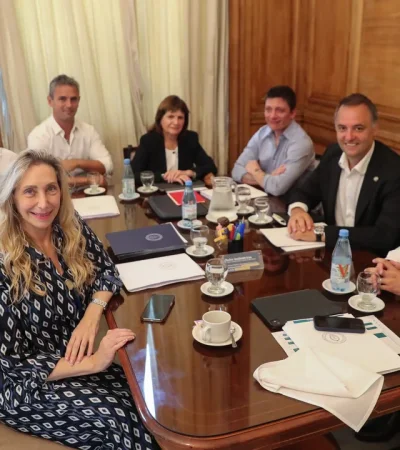 La mesa en la que se toman las decisiones en el Gobierno