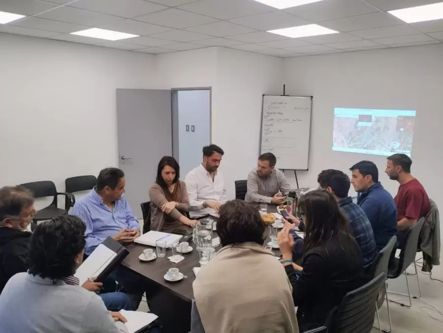 Reunión entre los dos sectores