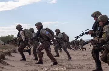 El mayor ejercicio militar de la historia fue ideado por Luis Petri